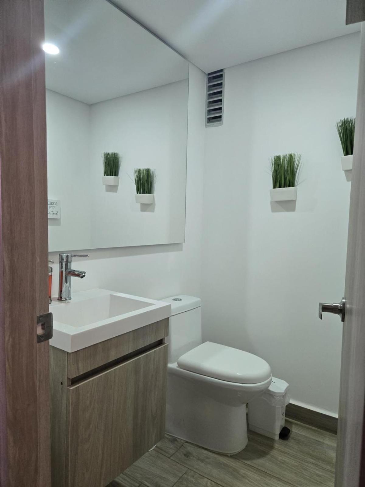 Brand New Perfectly Located 2bedroom In Cielomar
