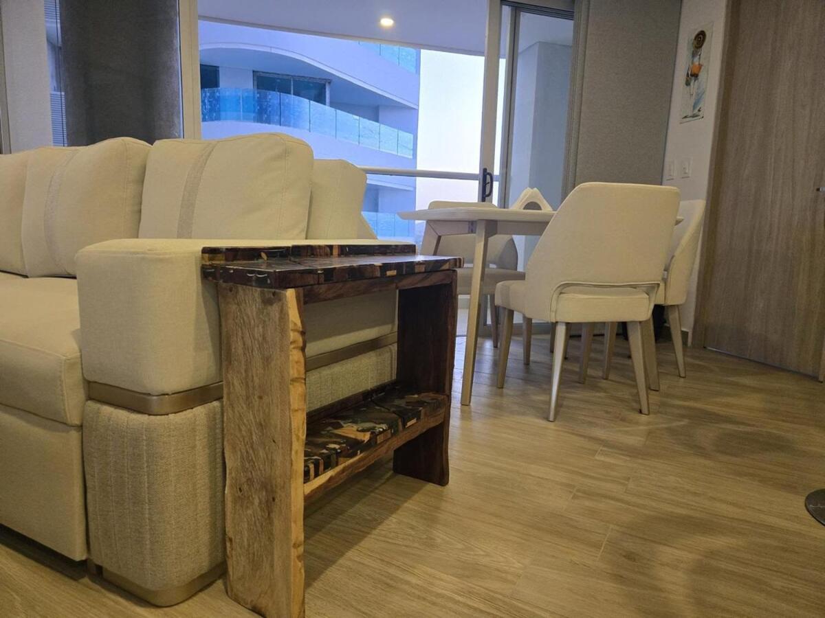 Brand New Perfectly Located 2bedroom In Cielomar Apartamento